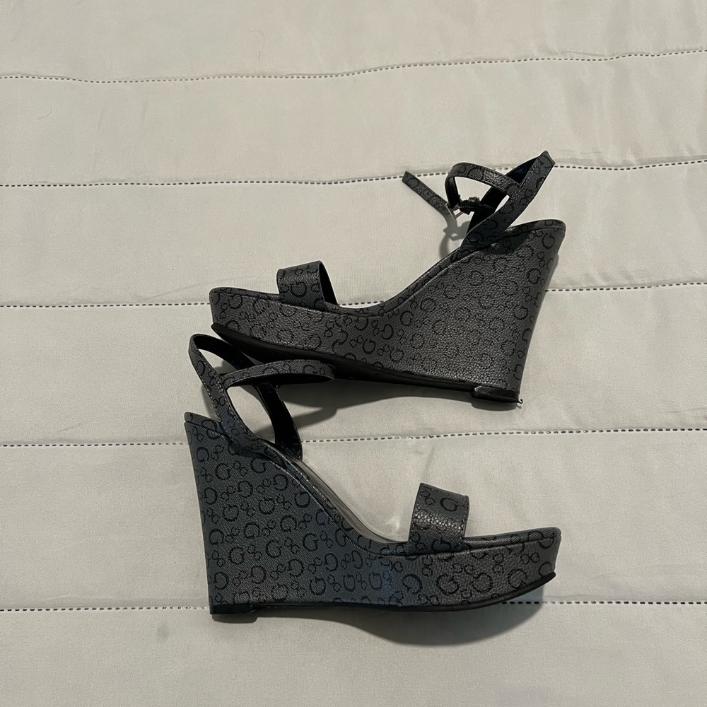 GUESS Women's Black Wedge Heels - Picture 3 of 5